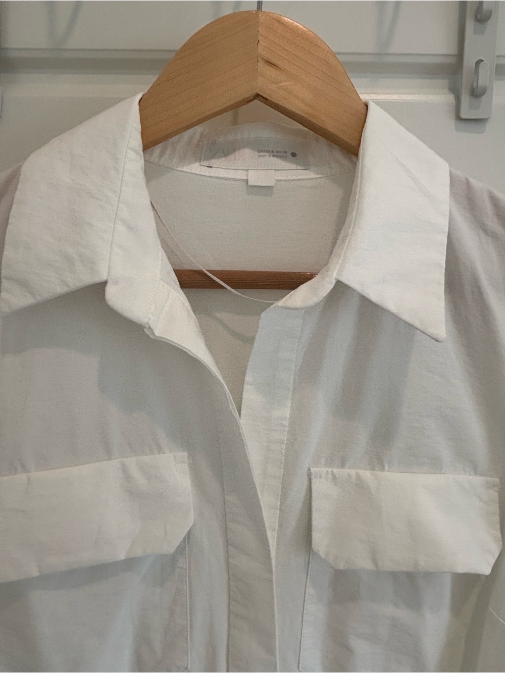 Like new Zara short sleeved dress - Picture 3 of 5